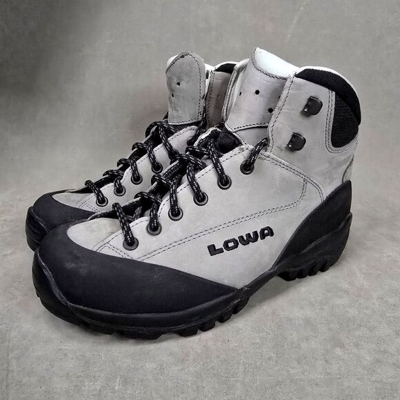 LOWA Shoes - Lowa Made in Germany Gray Suede Hiking Boots Vibram Soles  US 6.5